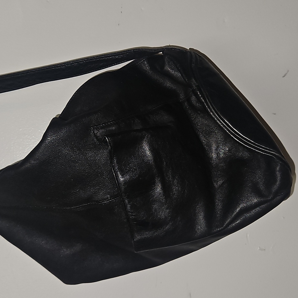 DKNY SLING BUCKET BAG VINTAGE Best Price Cool Bag Buy Me! - Picture 5 of 10